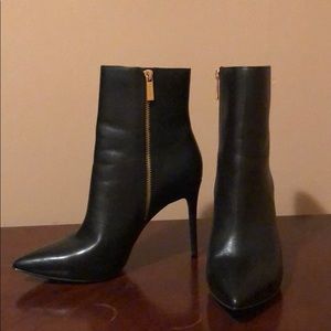 Michael Kors Leather Bootie Size 8